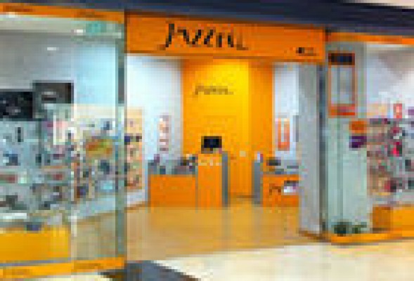 Alken y los minoritarios de Jazztel piden a Orange rascarse el bolsillo