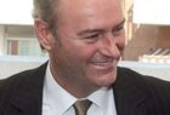 La Generalitat creará en 2015 los Premis Turisme Comunitat 
