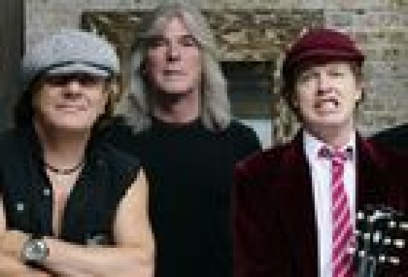Valencia entra en la puja por acoger un concierto de la gira de AC/DC 