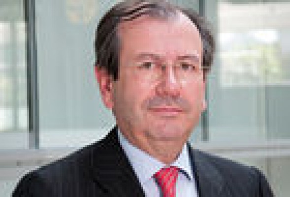 Fernando Vives sustituye a Antonio Garrigues como presidente del bufete