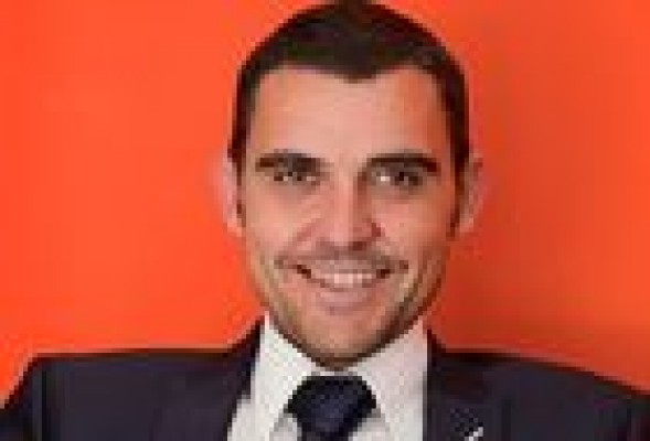 José Enrique García es reelegido presidente de AJEV