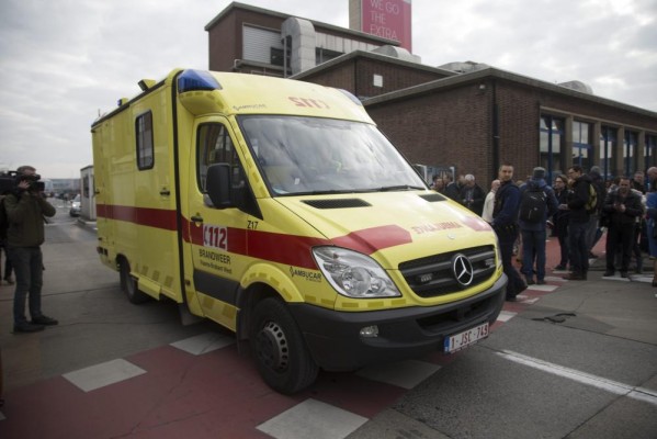 España desplaza personal diplomático al aeropuerto de Zaventem y al metro