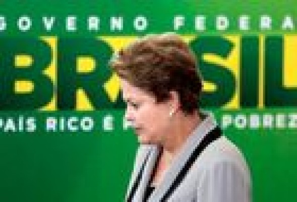 Dilma Rousseff y Neves se disputarán la Presidencia en segunda vuelta