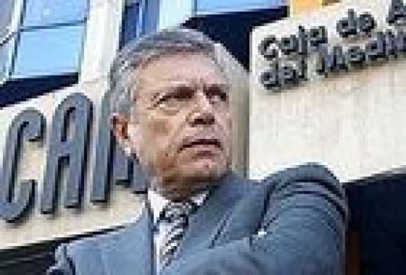 El juez imputa a 19 consejeros de CAM por aprobar las dietas del expresidente