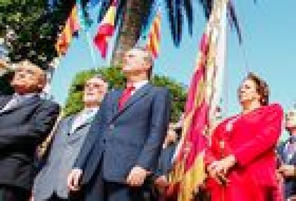 <em>Un by-pass político <br />para la Comunidad Valenciana</em>