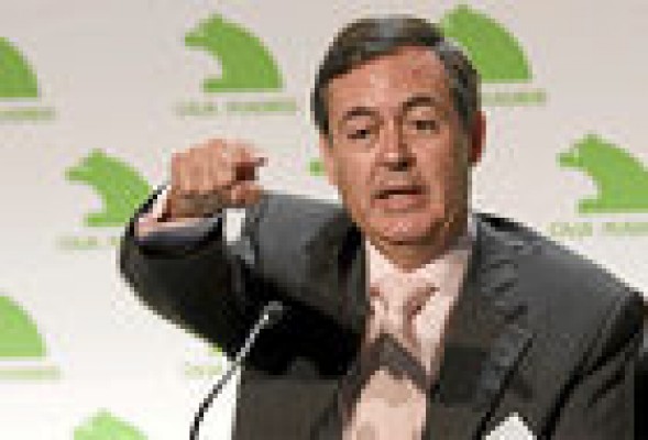 El economista Juan Iranzo dimite del CES por las tarjetas opacas