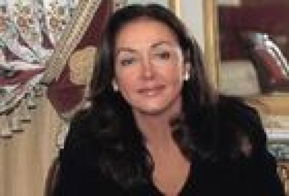 Esther Koplowitz diluirá su participación sobre FCC