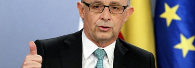 El ministro Cristobal Montoro accede por fin a reunirse con los empresarios valencianos 
