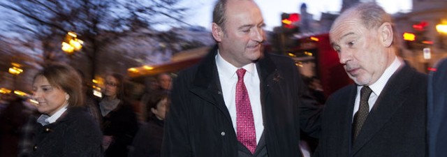 Fabra defiende echar a Rato del PP porque 