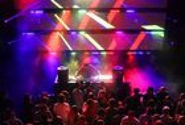 LedsVisuals, la empresa valenciana que diseña la iluminación de festivales de música y discotecas