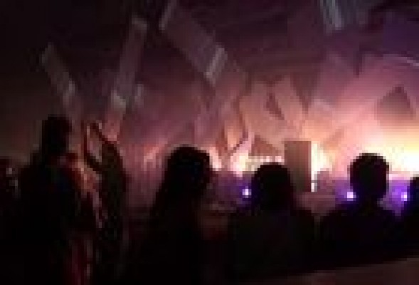 LedsVisuals, la firma valenciana que diseña la iluminación de festivales y discotecas