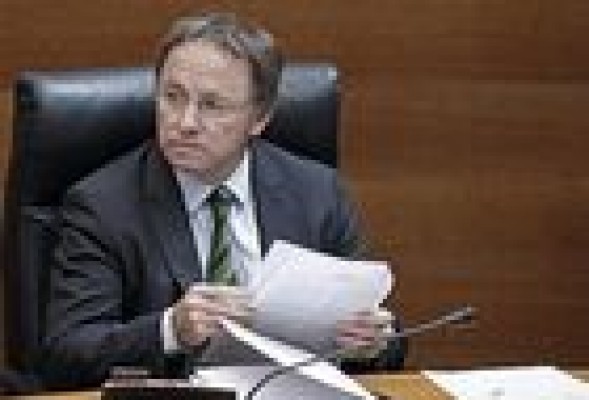 El Constitucional también admite el recurso de la Generalitat sobre el impuesto bancario estatal