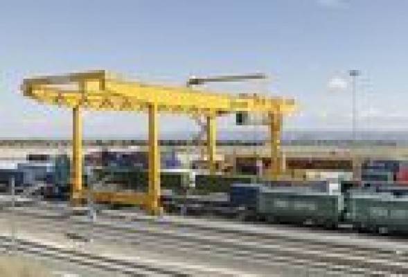 Competencia investiga a Renfe por monopolio en mercancías