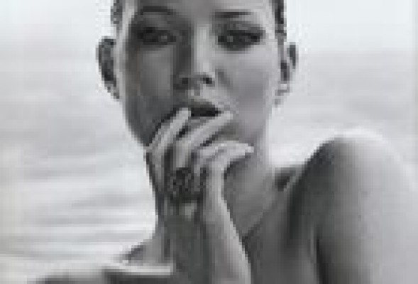 Sobre champagne, copas y el molde de Kate Moss