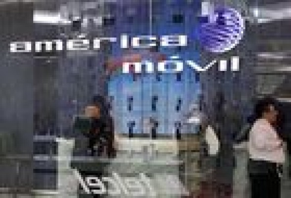 América Móvil vende un 3% más, pero gana un 26% menos