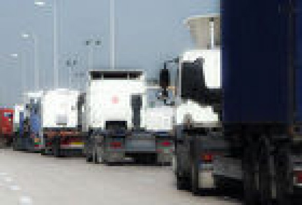 Los camioneros estudian protestar para exigir la devolución del 'céntimo sanitario'