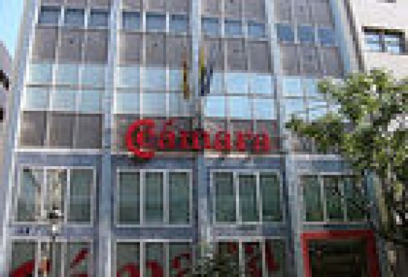 Cámara Valencia pone en marcha un aula informativa para emprendedores