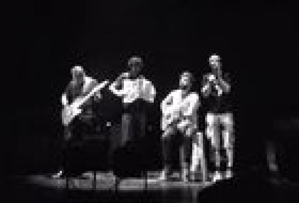 Love of lesbian presentará su espectáculo más teatral en La Rambleta en diciembre