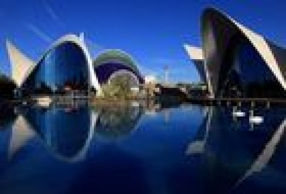 Parques Reunidos ve imposible rentabilizar L'Oceanogràfic tras 11 años gestionándolo