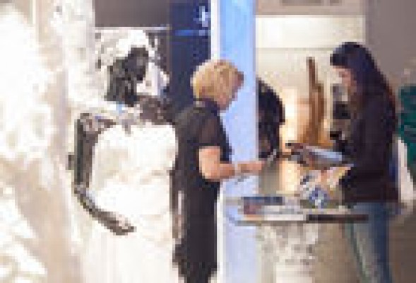 Bodas a precio de crisis: trajes de novia 'low cost' desde 200 euros