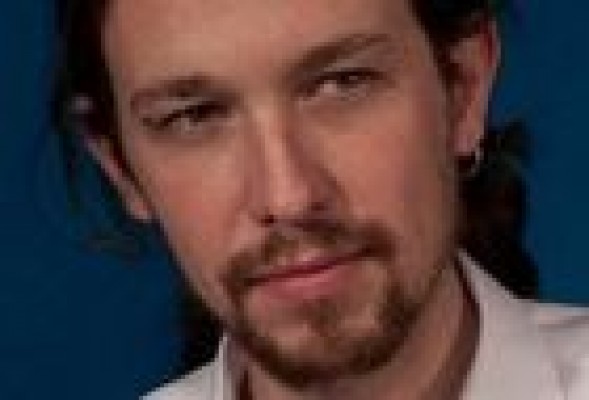 Podemos quiere obligar a los futbolistas de élite a que estudien