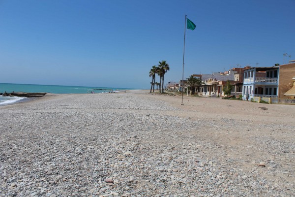 Nules finiquita y sanciona a la empresa de socorrismo en playas por incumplimientos graves