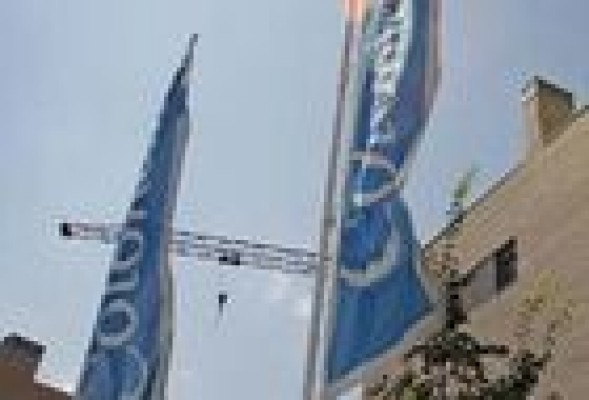 Colonial invierte los 'números rojos' tras ganar 563 millones