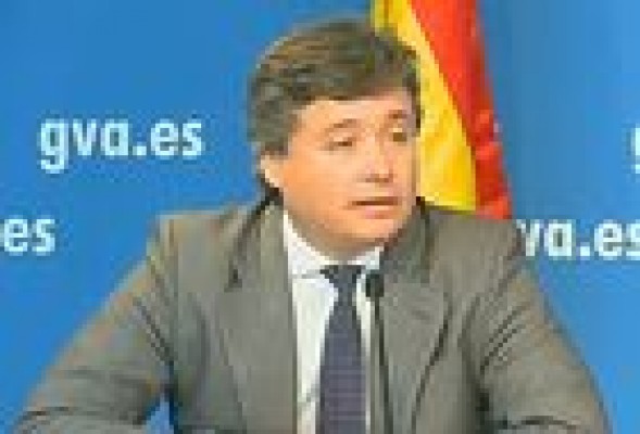 La ley de señas de identidad incluye a Lo Rat Penat y la RACV por ser 