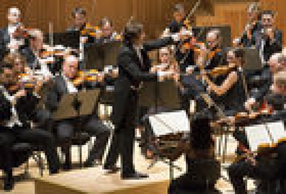Éxito de Gustavo Gimeno en su debut en el Palau de les Arts