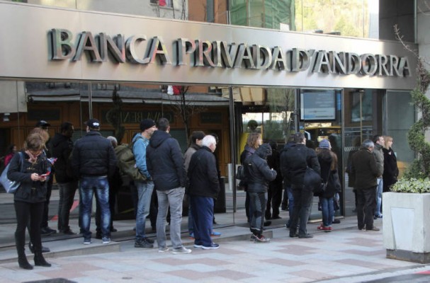 Antiguos accionistas de BPA piden a la Justicia americana que recabe datos sobre la compra de Vall Banc
