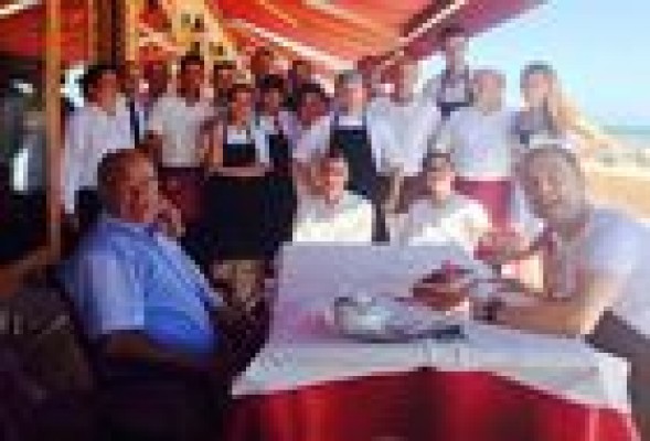 El triunfo de Casa Manolo: de chiringuito de playa a ganar una estrella Michelín