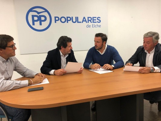 José Ciscar arremete en Elche contra Ximo Puig al no oponerse al cierre del trasvase Tajo-
Segura
