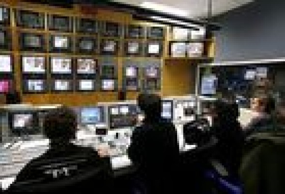 El cierre de RTVV cumple un año con dos nuevas televisiones públicas en el aire