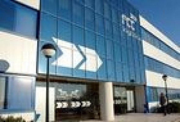 FCC concluirá en un mes la ampliación que convertirá a Slim en primer accionista