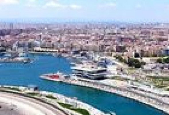 Directivos del Puerto de Valencia defienden que no sabían que cobrar dos sueldos públicos era ilegal