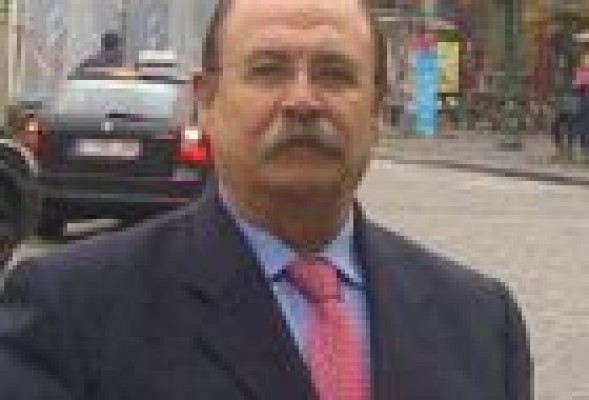 Más cambios en el segundo escalón: Manuel Yarza sustituye a Sofía Clar en la dirección de Asistencia Sanitaria