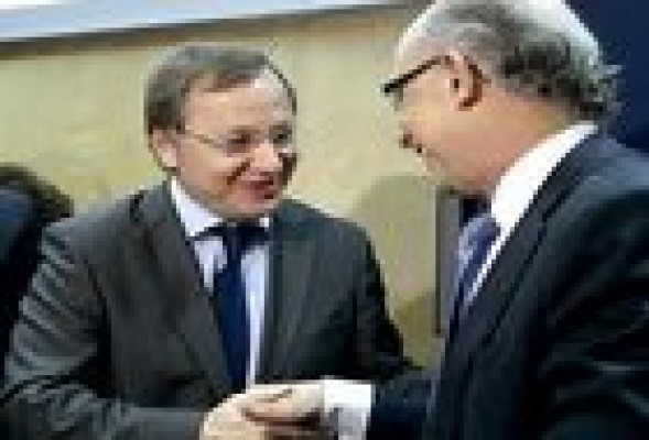La Autoridad Fiscal insta a Montoro a intervenir la Comunitat Valenciana
