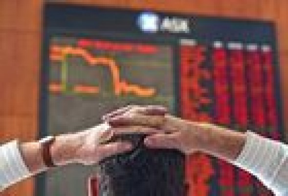 Nervios a flor de piel en bolsa: el Ibex 35 fluctúa hoy en una banda de casi el 3%