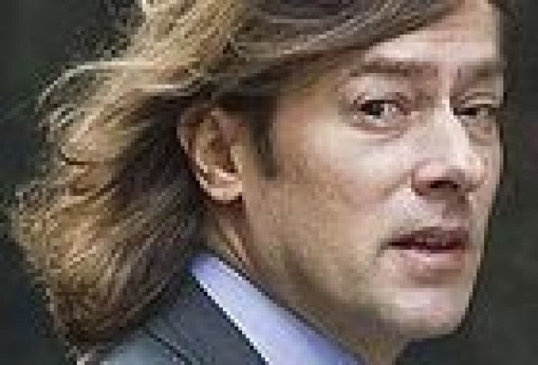 Pedraz no tiene <br />quien le ayude con Banco de Valencia