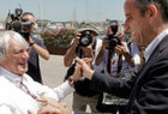 #ANÁLISIS. Un lastre imposible de soltar para el presidente Alberto Fabra