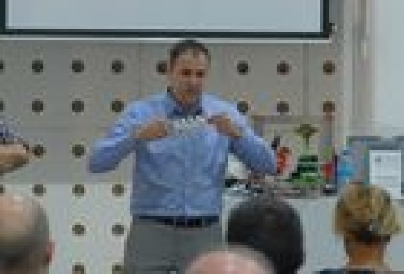 Repro 3D, la empresa valenciana pionera en imprimir trofeos de F1
