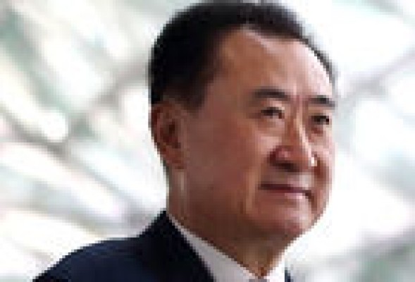 Wang Jianlin, que pudo comprar el VCF, amplía su negocio al 'dinero rápido'