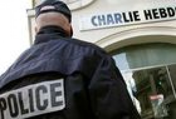 Al menos once muertos en un tiroteo en la sede del semanario satírico francés 'Charlie Hebdo'
