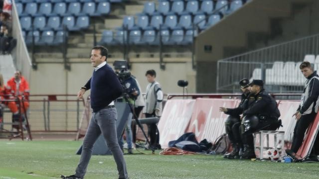 Calleja lamenta los errores de su equipo que provocan el empate en Almería