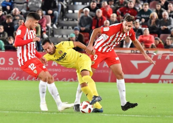 Almería y Villarreal firman tablas en un final loco