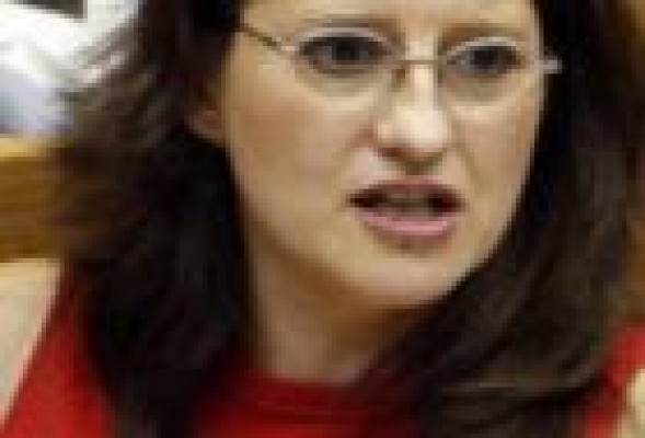 Mónica Oltra, la diputada que más iniciativas presentó en 2014 en Les Corts
