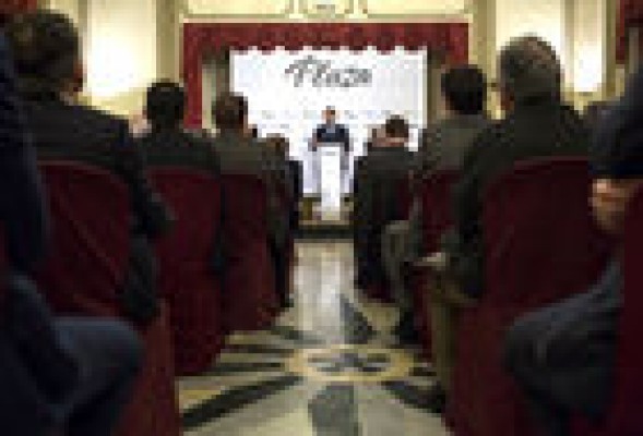 El empresariado castellonense respalda Plaza