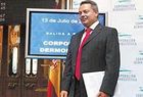 Los sindicatos negocian el ERE de Dermoestética pendientes del concurso