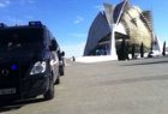 La Policía precinta el despacho de Schmidt y las áreas de RRHH y Económica del Palau de les Arts