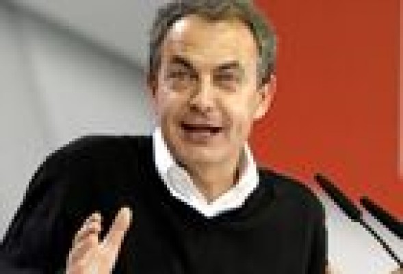 Zapatero afirma que Díaz es mejor gobernando pero pide lealtad a Sánchez